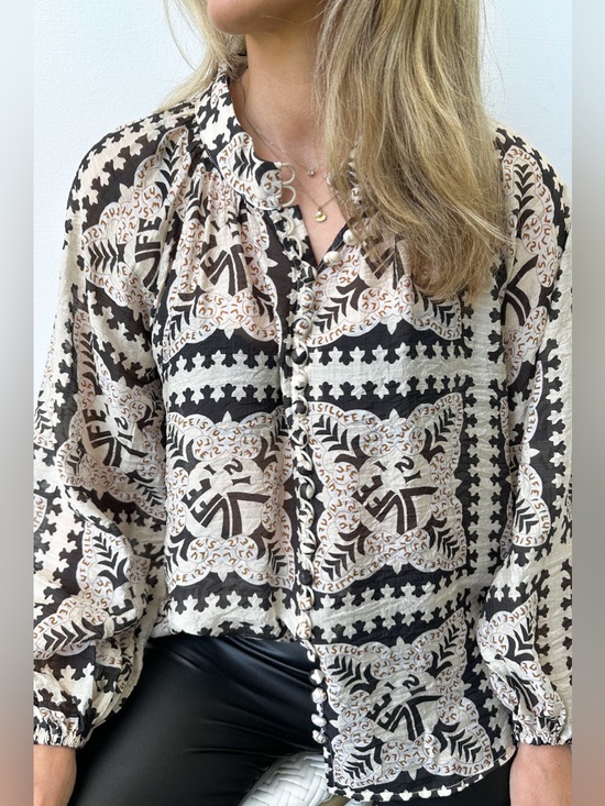 Billy J Tops - Billy J Women's Printed Button-Front Blouse in Black & Cream
